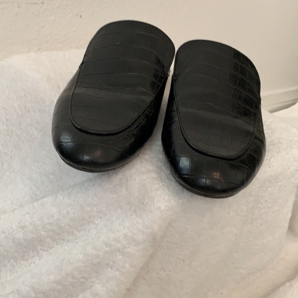 A New Day black slides - Picture 3 of 12